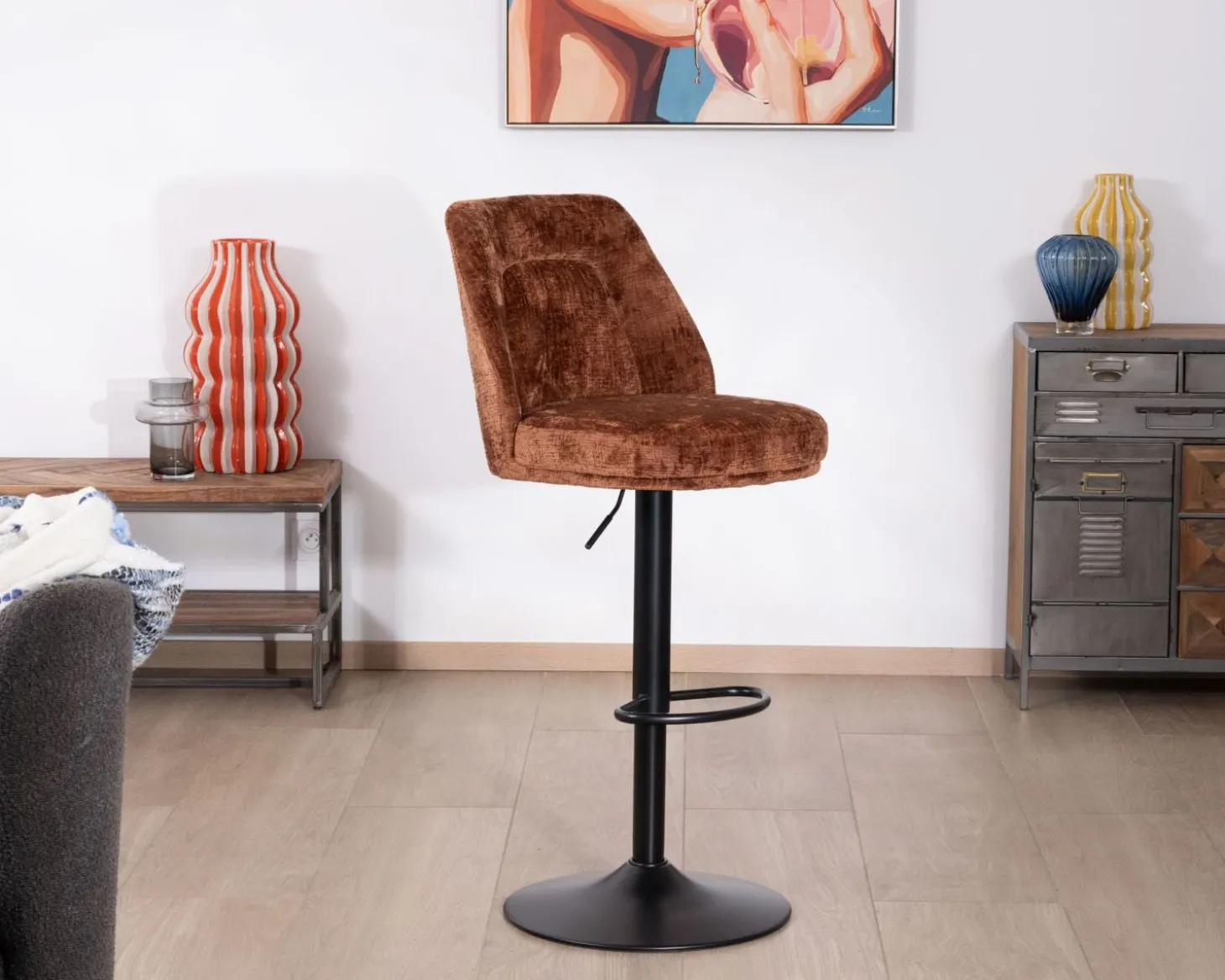 Lot de 2 chaises de bar pivotantes en velours ras terracotta avec dossier haut "Zoung" hauteur réglable