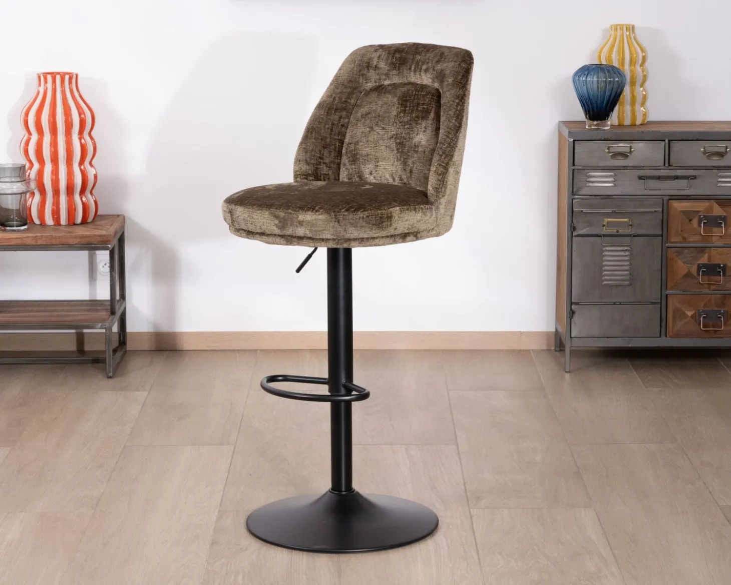 Lot de 2 chaises de bar réglables en hauteur "Zoung" en velours moka
