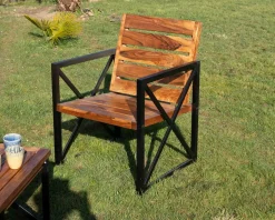 Lot de 2 chaises de jardin en bois et métal 
