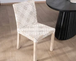 Lot de 2 chaises de repas en teck et cuir blanc tressé 