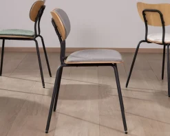 Lot de 4 chaises de repas rétro assise bois et tissu gris "Lino"