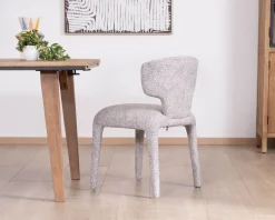 Lot de 2 chaises de repas contemporaines “Milano” en tissu chiné gris clair à habillage intégral