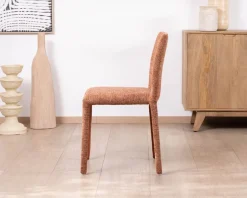Lot de 4 chaises de repas empilables “Otto” design épuré avec habillage intégral en tissu terracotta