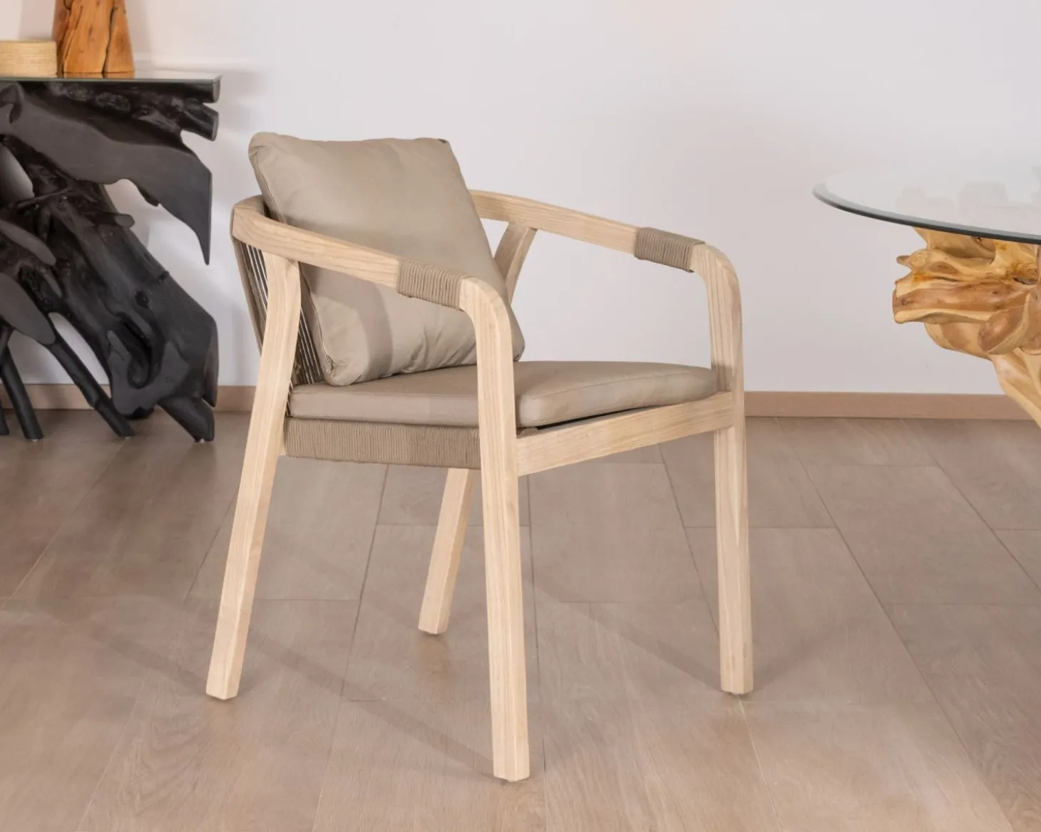 Lot de 2 chaises de repas confort et design en teck recyclé "Eole"