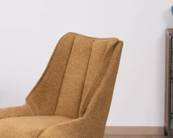 Lot de 2 chaises de repas pivotantes et matelassée en tissu moutarde "Webber"