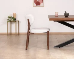 Lot de 2 chaises de repas empilables esprit rétro en tissu tramé blanc "Staccato" pieds aspect bois foncé