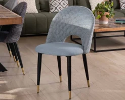 Lot de 2 chaises en tissu bleu clair et pieds métal laqué noir 