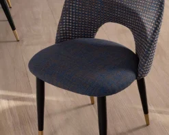 Lot de 2 chaises en tissu bleu foncé et pieds métal laqué noir "Vermont"