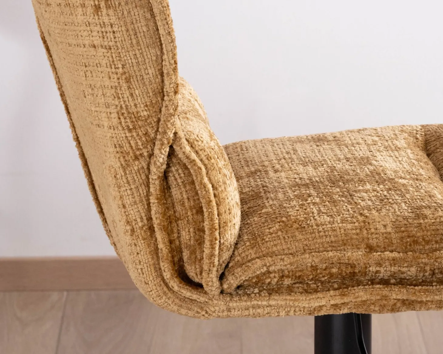 Lot de 2 chaises hautes en tissu moutarde "Topley" assise réglable en hauteur
