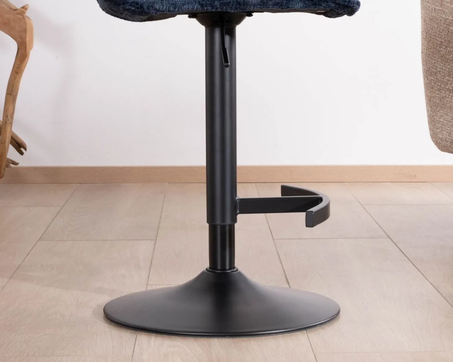 Lot de 2 chaises hautes matelassées réglables en hauteur "Topley" tissu coloris bleu nuit