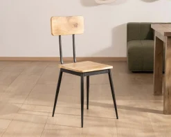 Lot de 2 chaises industrielles bois massif métal noir 