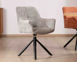 Lot de 2 chaises tournantes en tissu gris clair et pieds métal 