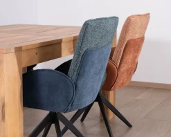 Lot de 2 chaises tournantes en tissu bi-texturé terracotta 
