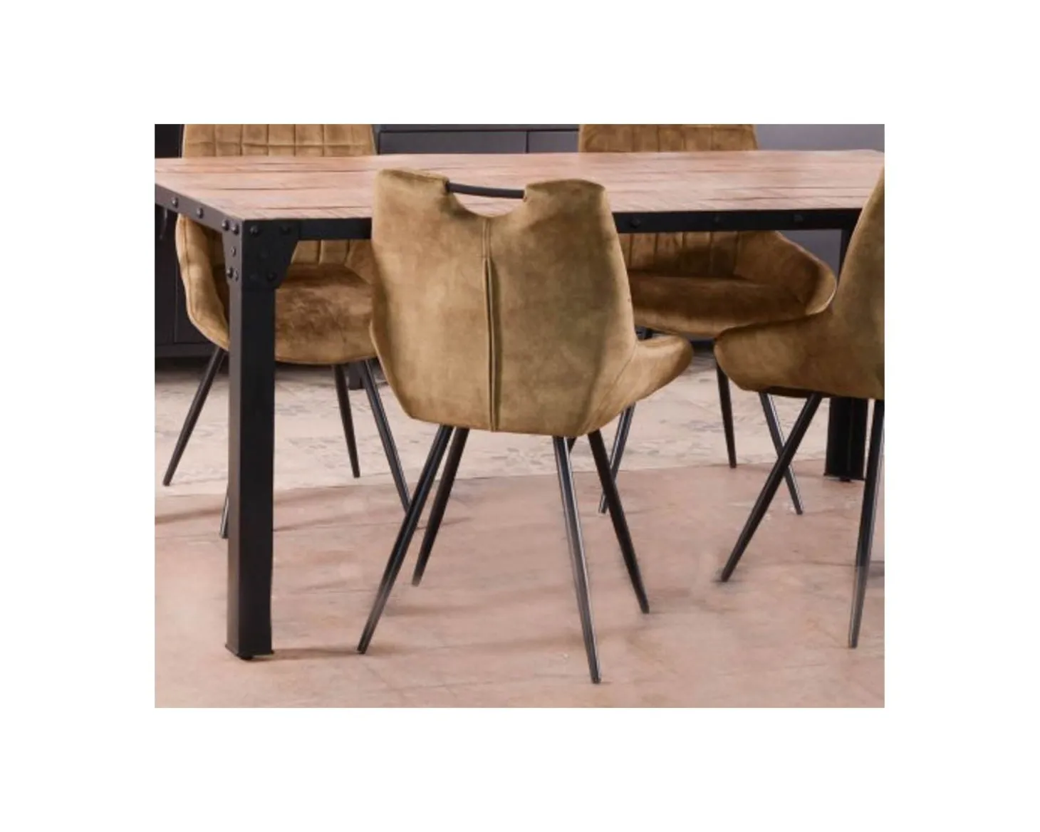 Lot de 4 chaises velours jaune moutarde et noires "Dina" Casita