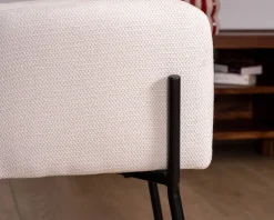 Lot de 2 chaises vintage en tissu blanc 