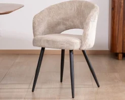 Lot de 2 chaises vintage en velours côtelé blanc cassé et pieds métal noir 