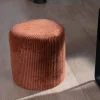 Lot de 2 petits poufs couleur rouille en velours côtelé "Snaw" diamètre 35 cm