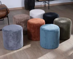 Lot de 2 petits poufs ronds en velours couleur camel "Snaw"