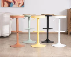 Lot de 2 tabourets en métal jaune acidulé avec assise bois "Juo" hauteur réglable