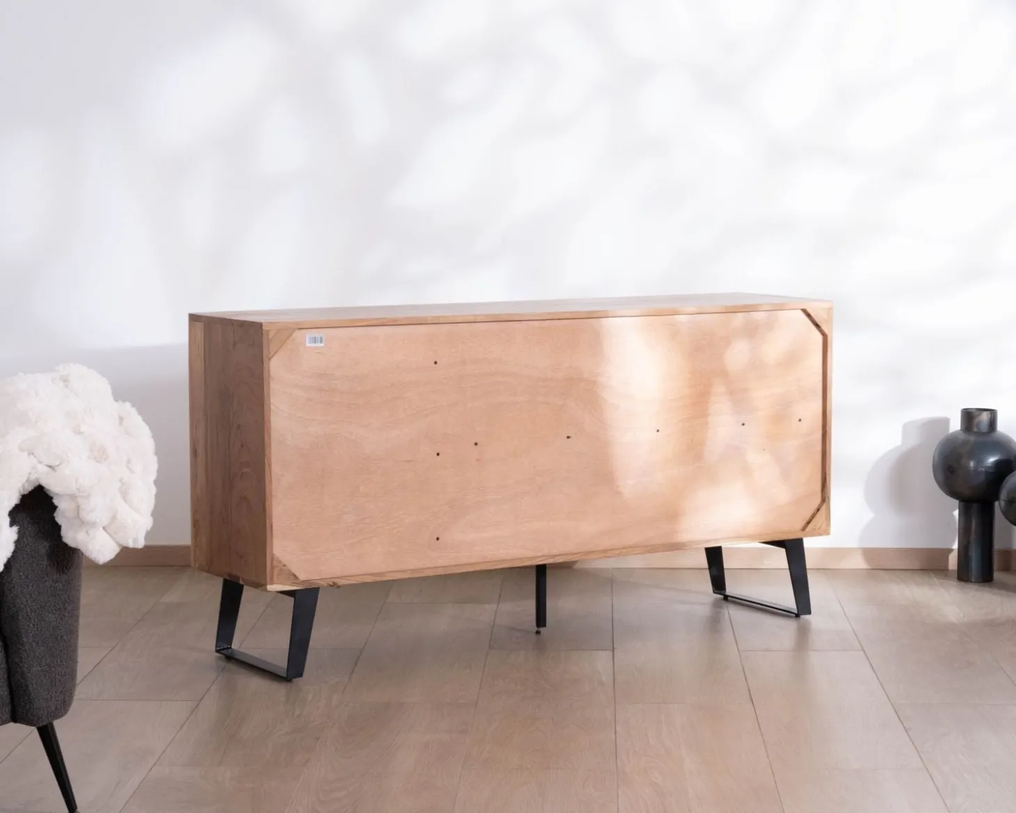 Meuble de rangement bas 160 cm avec tiroirs "Uky" design contemporain esprit rétro