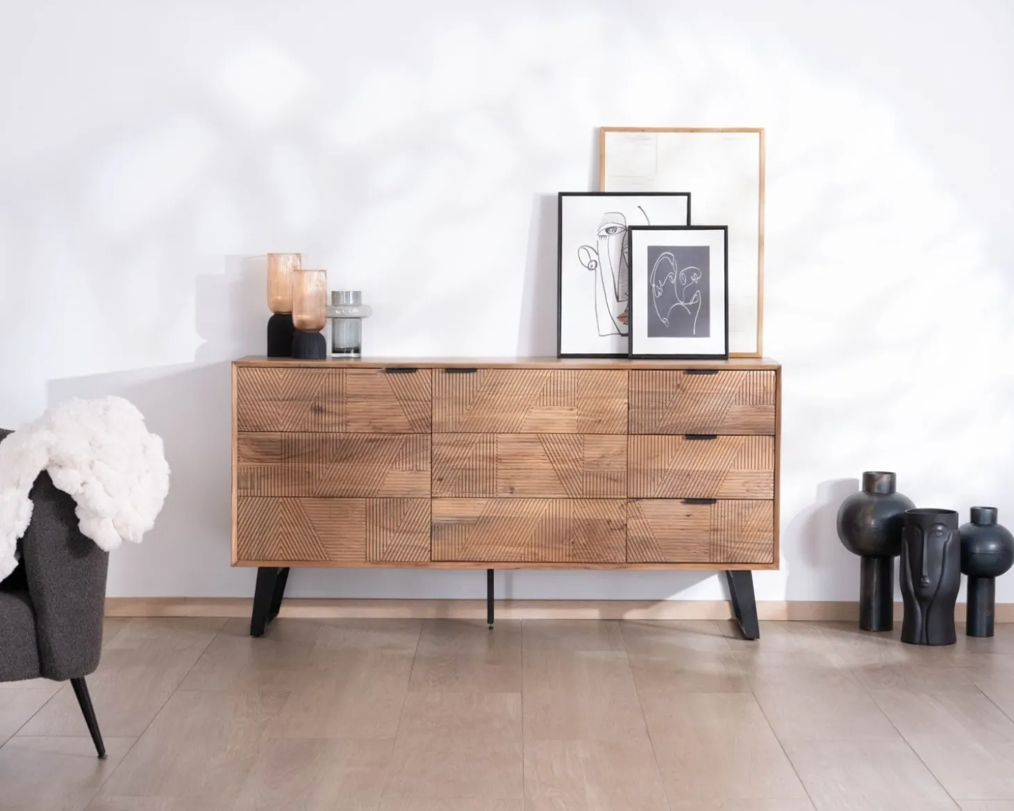 Meuble de rangement bas 160 cm avec tiroirs "Uky" design contemporain esprit rétro