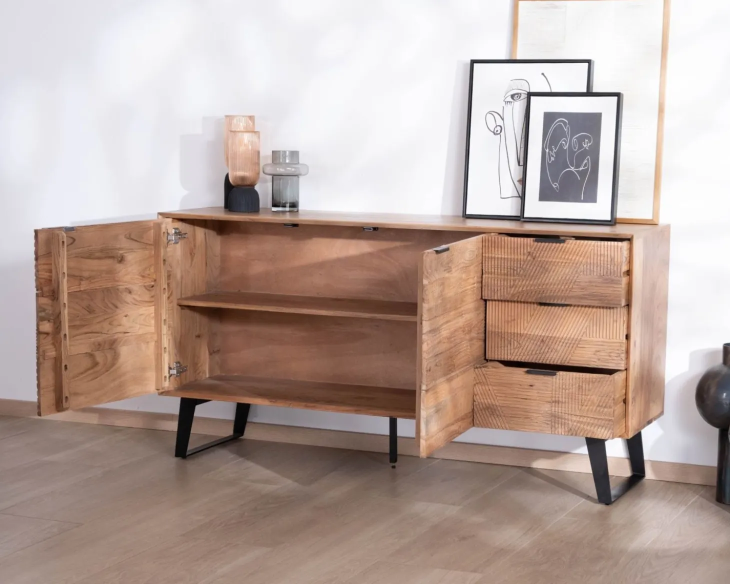 Meuble de rangement bas 160 cm avec tiroirs "Uky" design contemporain esprit rétro