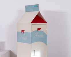 Meuble de rangement original brique de lait Tetra Pack 