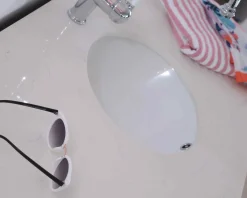 Meuble de salle de bain 1 vasque quartz blanc et bois noir "Églantine"