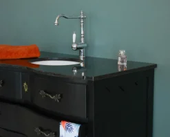 Meuble salle de bain en manguier noir et pierre tiroirs rétro style commode