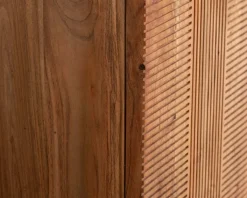 Meuble TV 145 cm contemporain en acacia avec liserés noirs "Lumino" niche éclairage LED