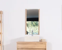 Miroir avec encadrement en chêne huilé design épuré