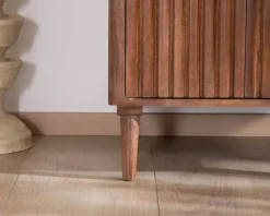 Petit meuble sous vasque en manguier foncé 