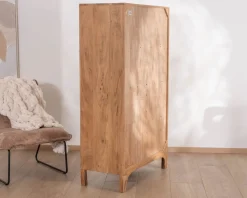 Petit vaisselier bas style scandinave en acacia 