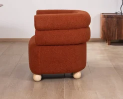 Petite chauffeuse enveloppante design vintage "Wala" en tissu terracotta