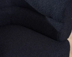 Petite chauffeuse enveloppante en tissu bleu foncé 