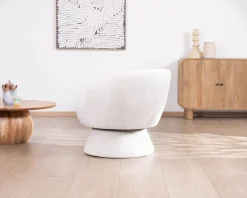 Petite chauffeuse tournante 360° en tissu chenillé blanc 