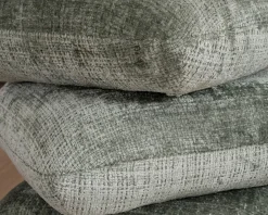 Pouf tournant esprit zen et contemporain en tissu tramé vert sauge « Flow »