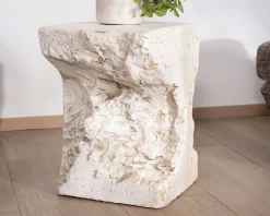 Sellette design minéral naturel "Tinos" en oxyde de magnésium