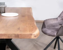 Table à manger haut de gamme plateau bois épais pieds métal 