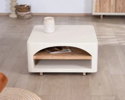 Table basse carrée design organique aspect béton sablé 