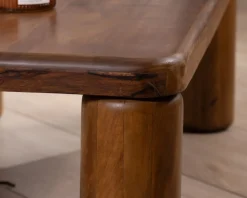 Table basse design épuré avec pieds ronds "Padouk" en manguier massif
