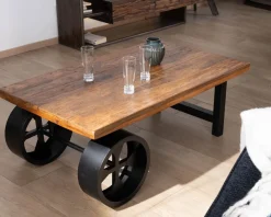 Table basse en bois de récupération avec roues en métal "Carriola"