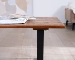 Table basse en bois recyclé et pieds métal noir "Alésia"