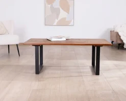 Table basse en bois recyclé et pieds métal noir 