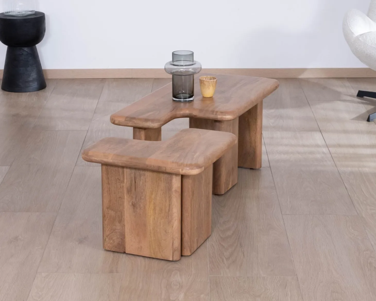 Table basse modulable en manguier "Naura" esprit organique