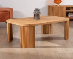 Table basse épurée avec pieds cannelés style rétro en chêne huilé "Winton"