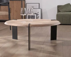 Table basse ronde design en acacia et 3 pieds métal noir "Shelley"