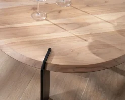 Table basse ronde design en acacia et 3 pieds métal noir 