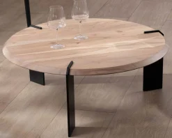 Table basse ronde design en acacia et 3 pieds métal noir 