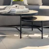 Table basse ronde en aluminium et plateau céramique noir "Lazy Beach" diamètre 62 cm